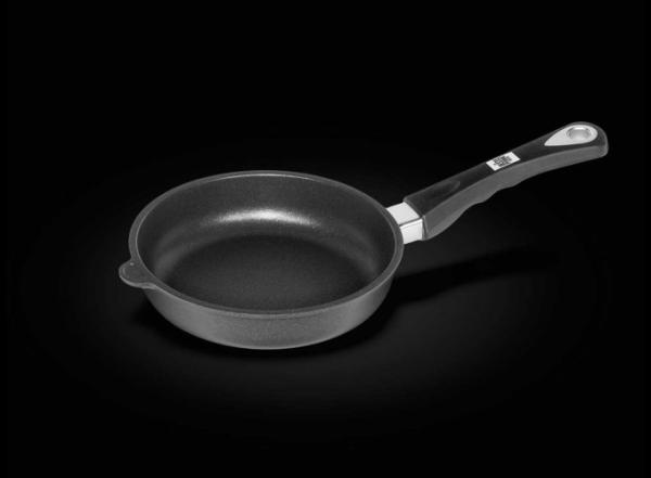 AMT Bratpfanne 32 cm, 5 cm hoch